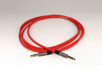 NuForce Audio Cable 3.5mm stereo to stereo cable (1.5m) - Red